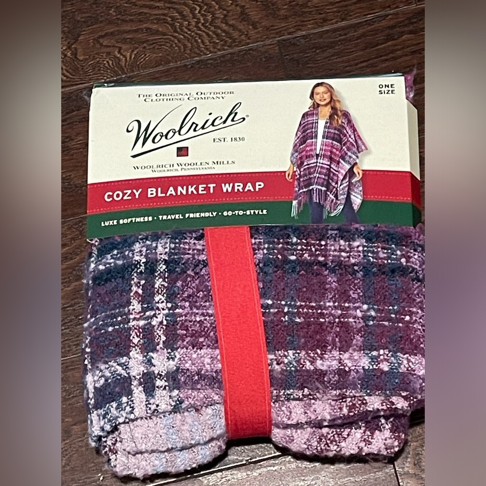 Woolrich Blanket Wrap Purple Black White One Size Very Soft New Soft Boho